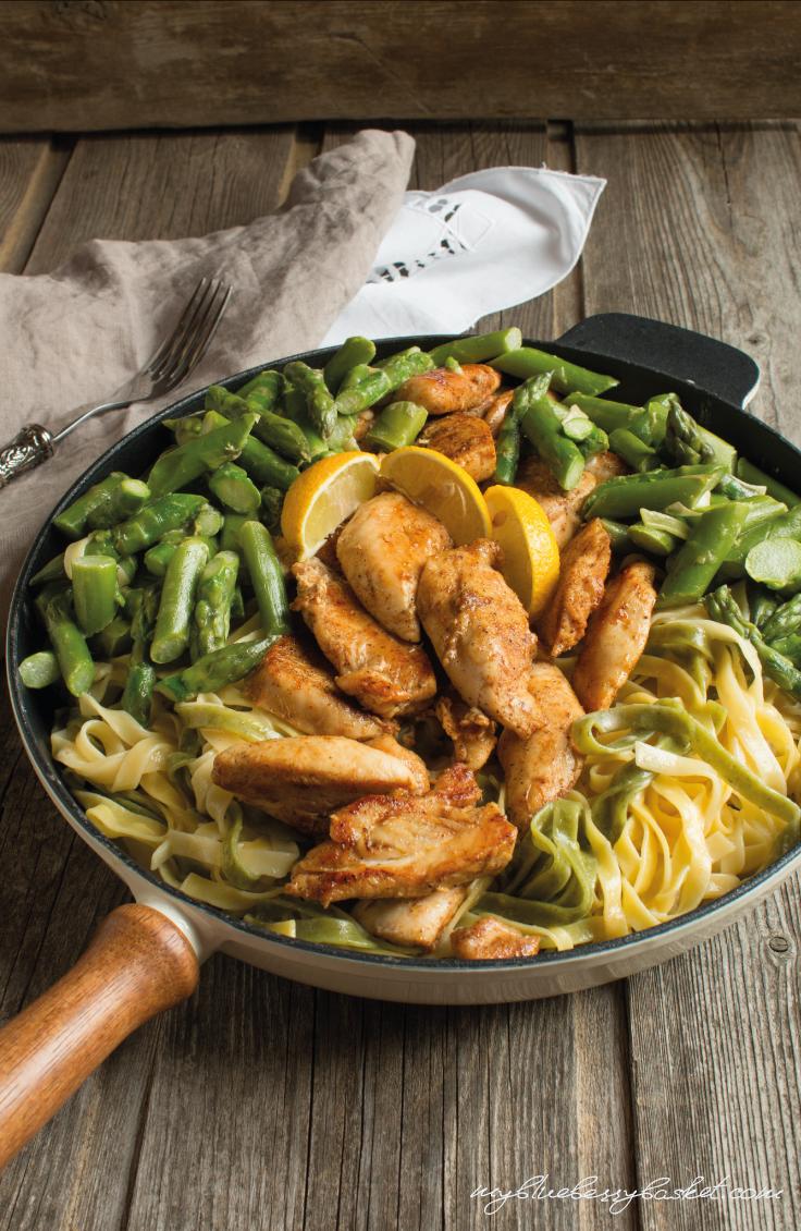 Rezeptbild: Pasta mit Huhn und Spargel in Zitronensauce