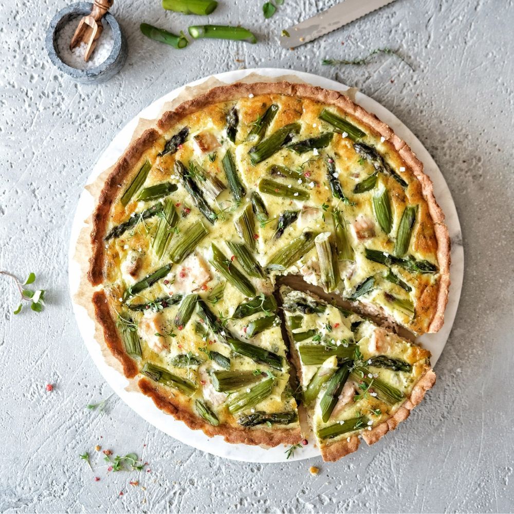 Rezeptbild: Spargel-Quiche mit Lachs