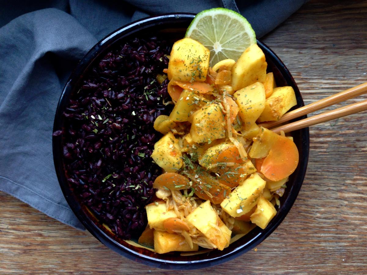 Rezeptbild: Veganes Curry mit Wurzelgemüse