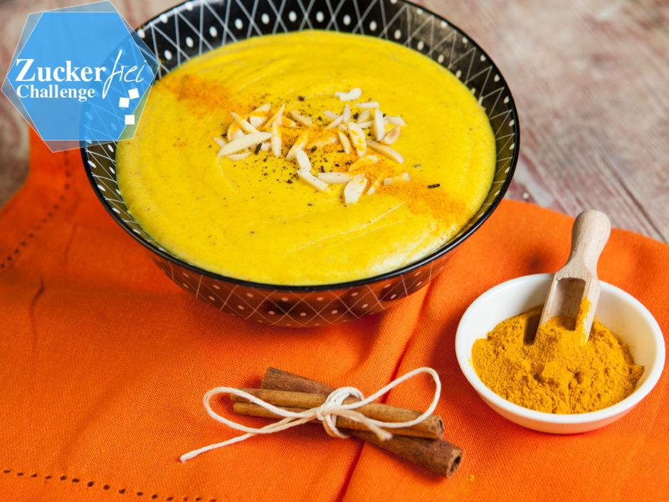 Rezeptbild: Golden Kurkuma Pudding ohne Zucker