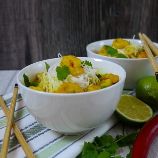 Rezeptbild: Thai-Noodle-Soup mit Garnelen