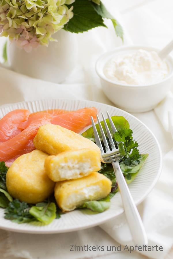 Rezeptbild: Fluffige gefüllte Kartoffeltaschen mit Lachs