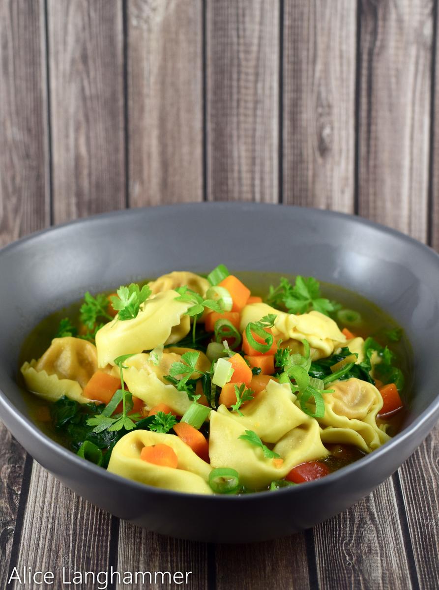 Rezeptbild: Tortellini-Eintopf