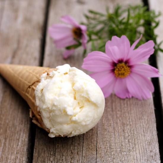 Rezeptbild: Zitronen-Sahne-Eis