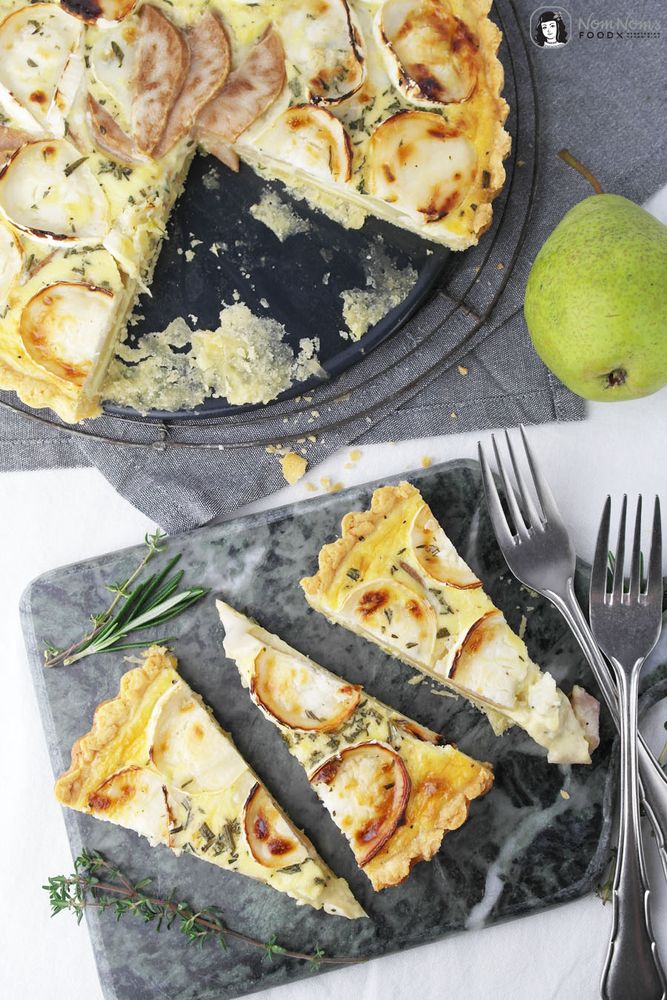 Rezeptbild: Birnen-Ziegenkäse-Quiche mit Parmesan-Boden