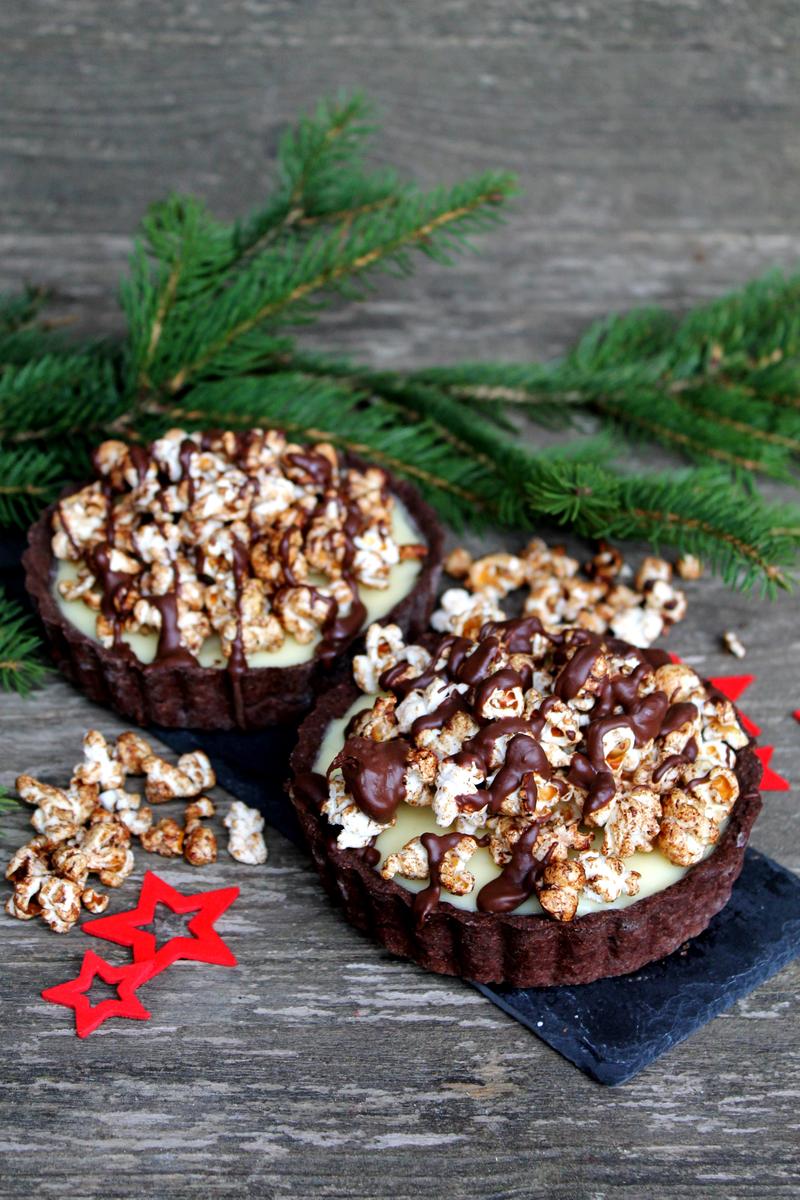 Rezeptbild: Lebkuchen-Bananen-Tartelettes mit Lebkuchenpopcorn