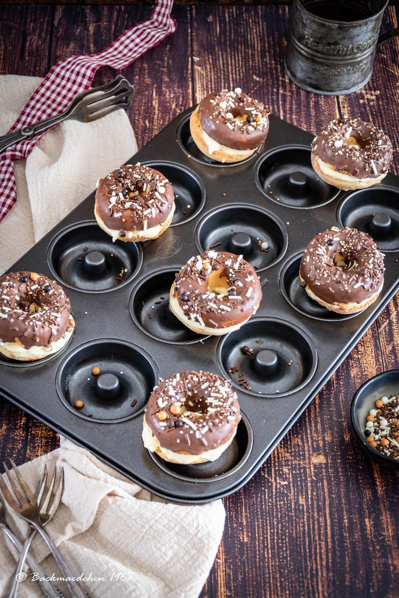 Rezeptbild: Donuts mit Vanillecreme