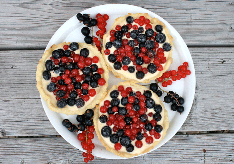 Rezeptbild: Beerige Knusper-Tartelettes