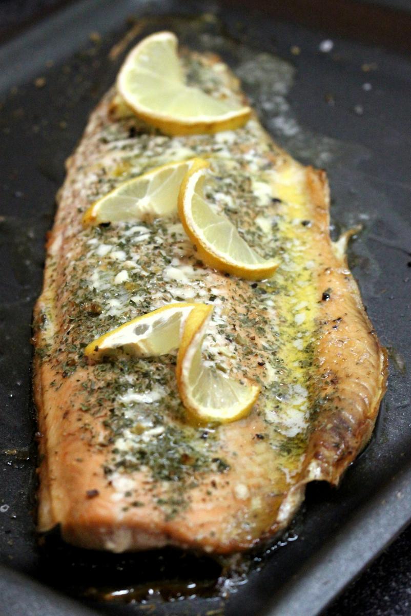 Rezeptbild: Lachsforellen Filet aus dem Ofen