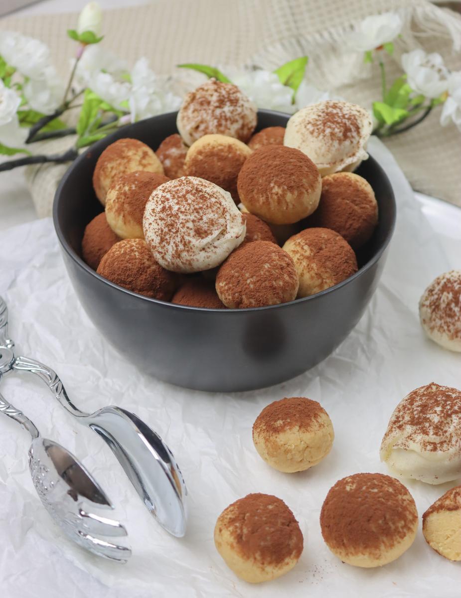 Rezeptbild: Tiramisu Pralinen ohne Alkohol
