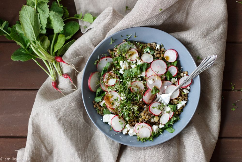 Rezeptbild: Linsensalat mit Ras El Hanout, Bärlauch und Radieschen