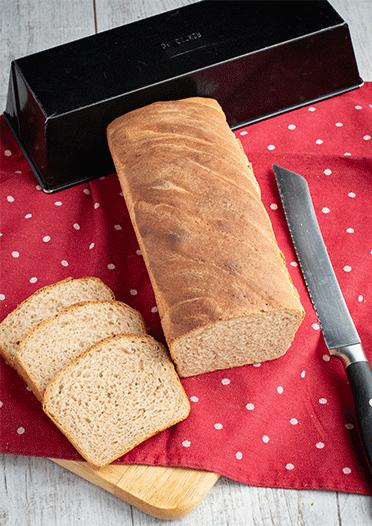 Rezeptbild: Buttertoastbrot nach dem Salz-Hefe-Verfahren