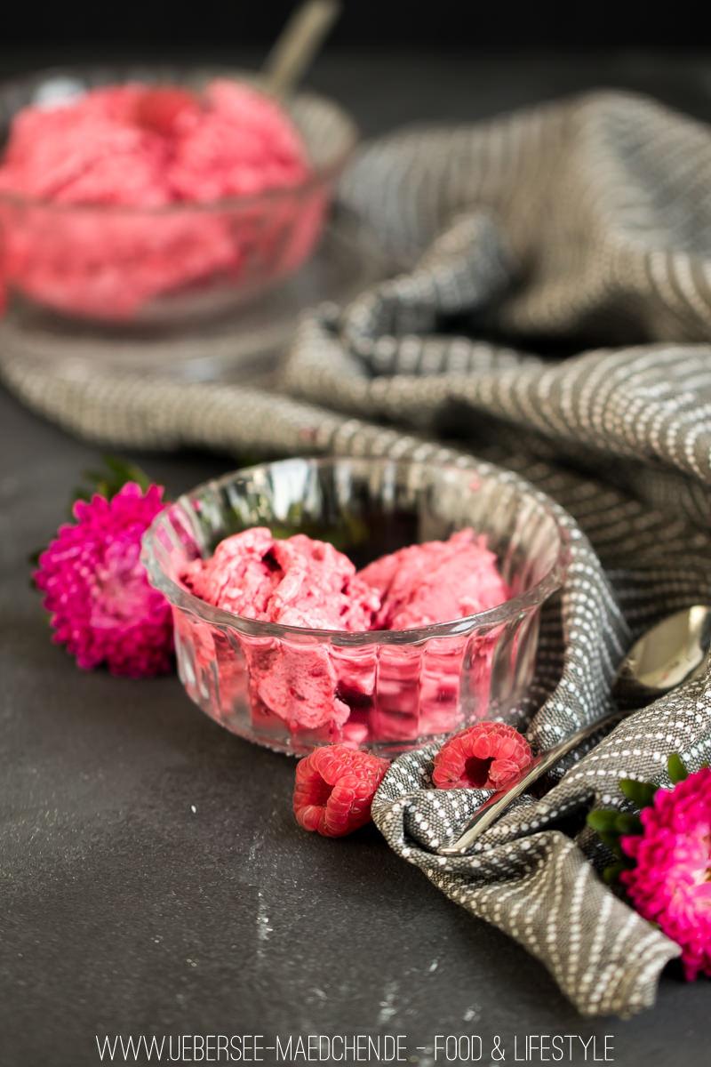 Rezeptbild: Himbeer-Frozen-Joghurt