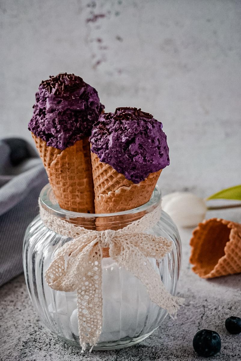 Rezeptbild: Heidelbeer Eis