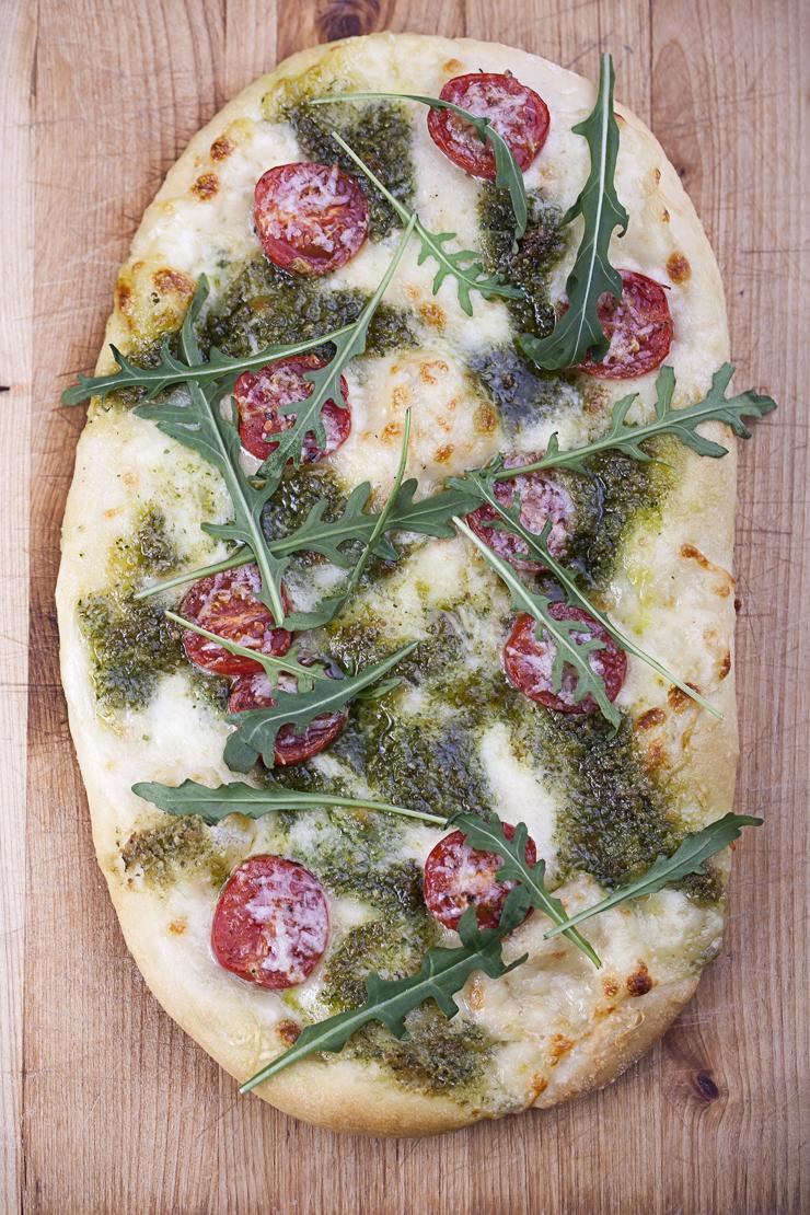 Rezeptbild: Pizza mit Rucola-Pesto