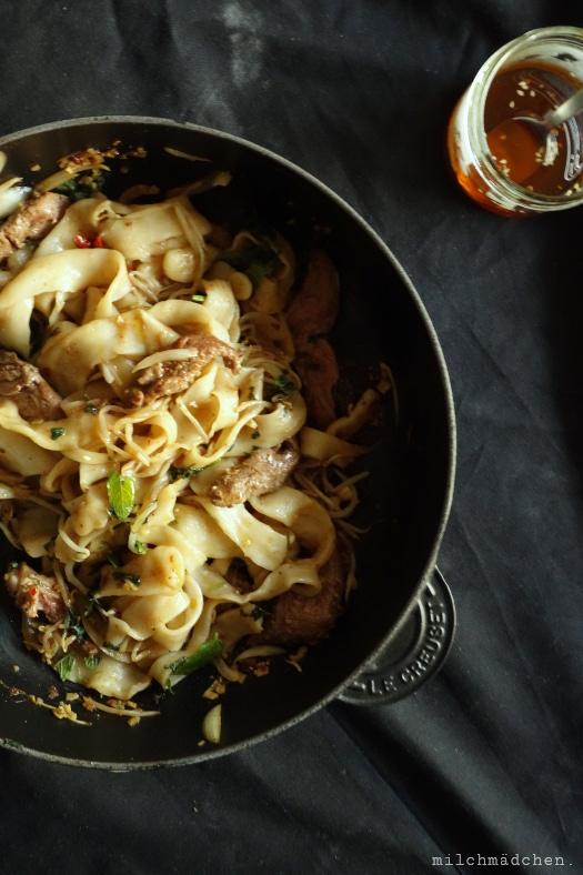 Rezeptbild: Biang Biang mit Kreuzkümmel-Lamm und Chiliöl