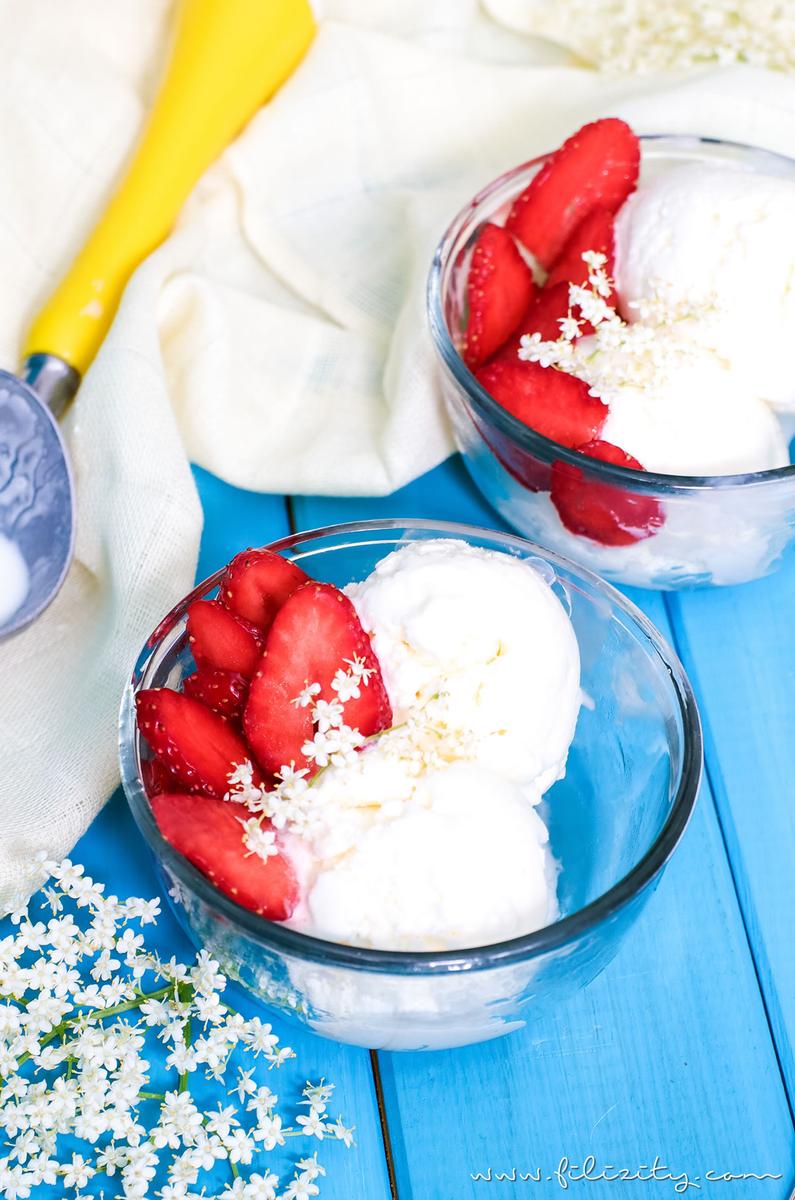 Rezeptbild: Holunderblüten Frozen Yogurt