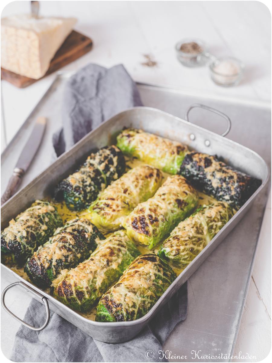 Rezeptbild: Risotto-Wirsing-Rouladen