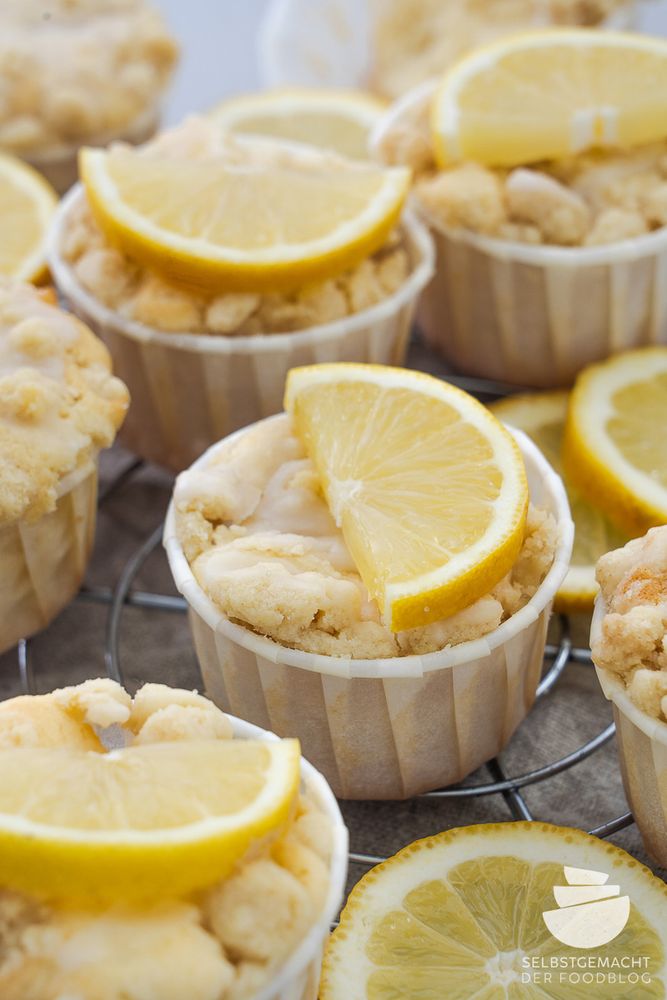 Rezeptbild: Saftige Zitronenmuffins mit Joghurt