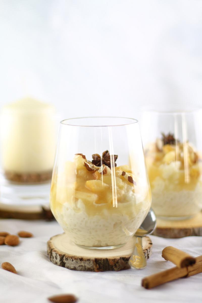 Rezeptbild: Süßes für den Herbst: Mandelmilchreis mit Birnen – vegan & zuckerfrei