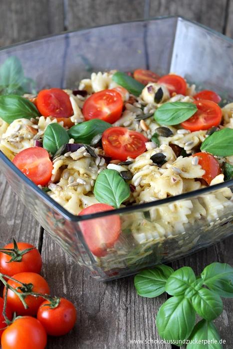Rezeptbild: Nudelsalat Caprese