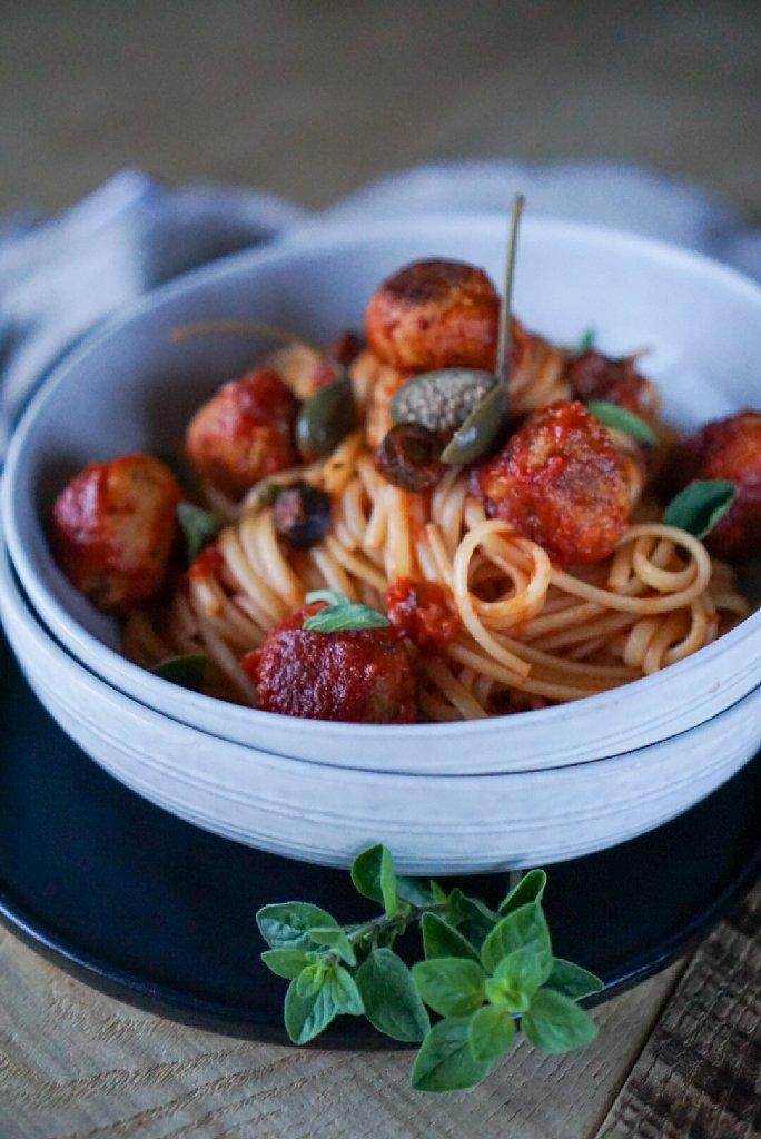 Rezeptbild: Pasta mit Thunfischbällchen