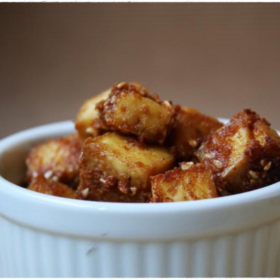 Rezeptbild: Knusprige Sesam-Tofu Würfel