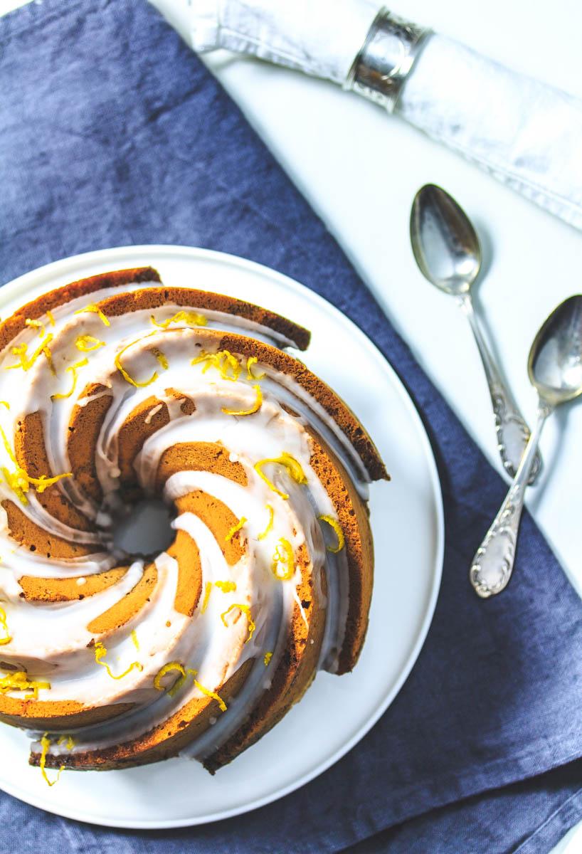 Rezeptbild: Zitronen-Mohn-Kuchen