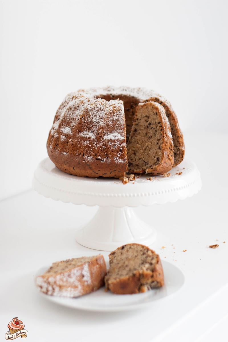 Rezeptbild: Apfel-Schoko-Guglhupf