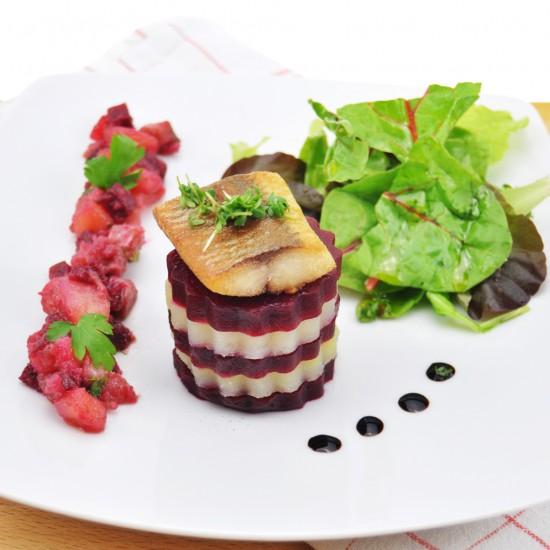 Rezeptbild: Zweierlei von Roter Bete, Kartoffel und Matjes