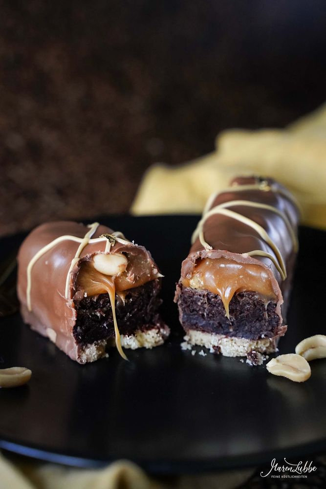 Rezeptbild: Feine Erdnuss-Karamell Riegel
