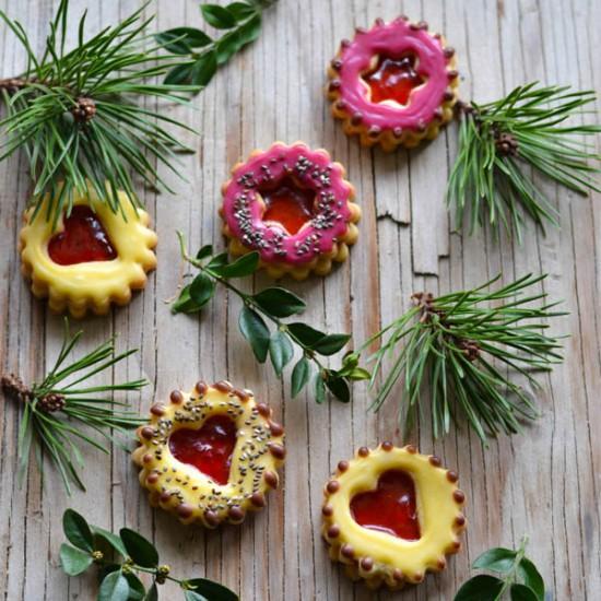 Rezeptbild: Gefüllte Mürbeteig Plätzchen mit Chia Samen - Hildabrötchen