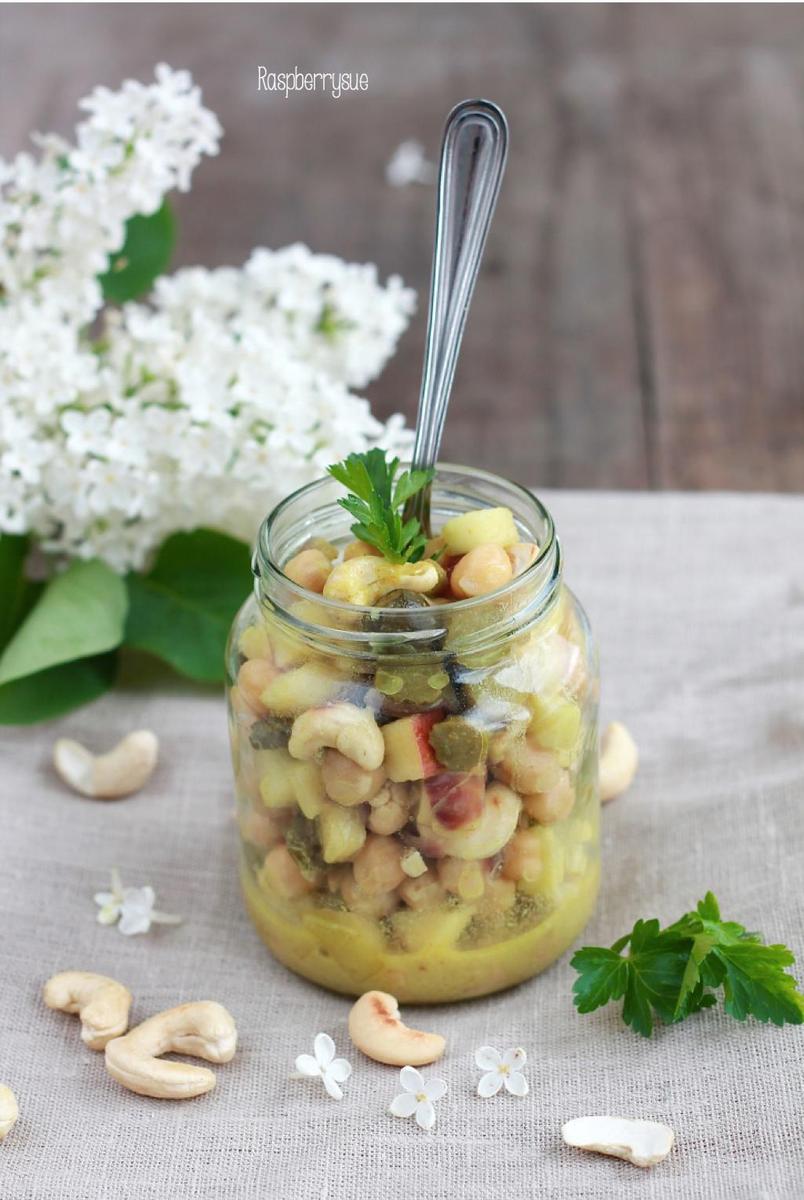 Rezeptbild: Veganer Kichererbsen-Curry-Salat
