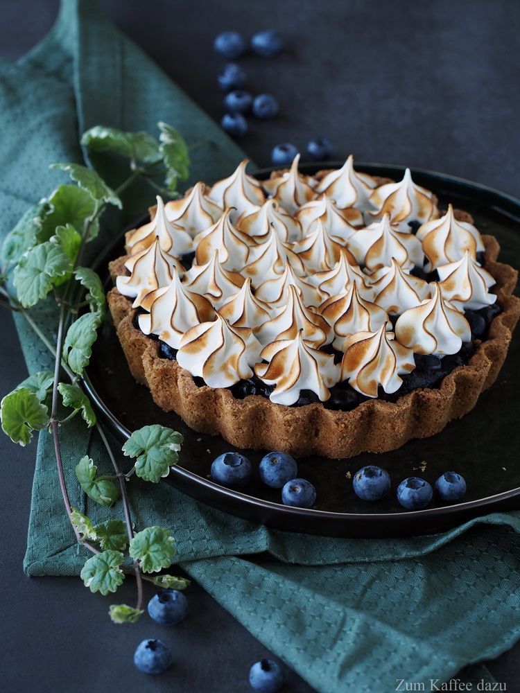 Rezeptbild: Blaubeer-Tarte mit Baiser