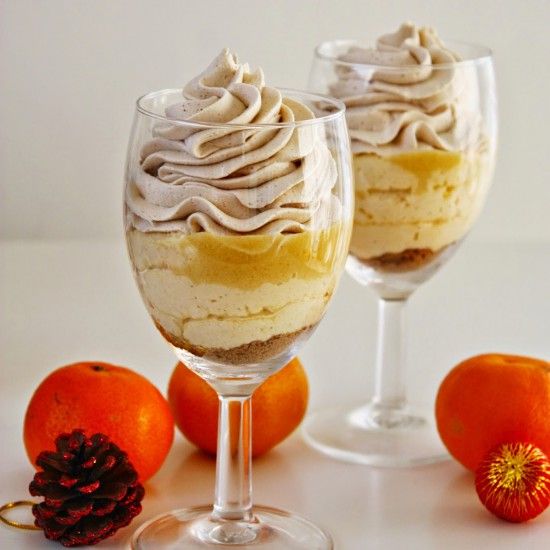 Rezeptbild: Eierlikör-Mousse & Spekulatius-Sahne mit Mandarinen-Curd
