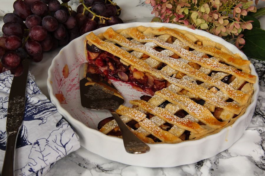 Rezeptbild: Apfel-Zwetschken-Tarte