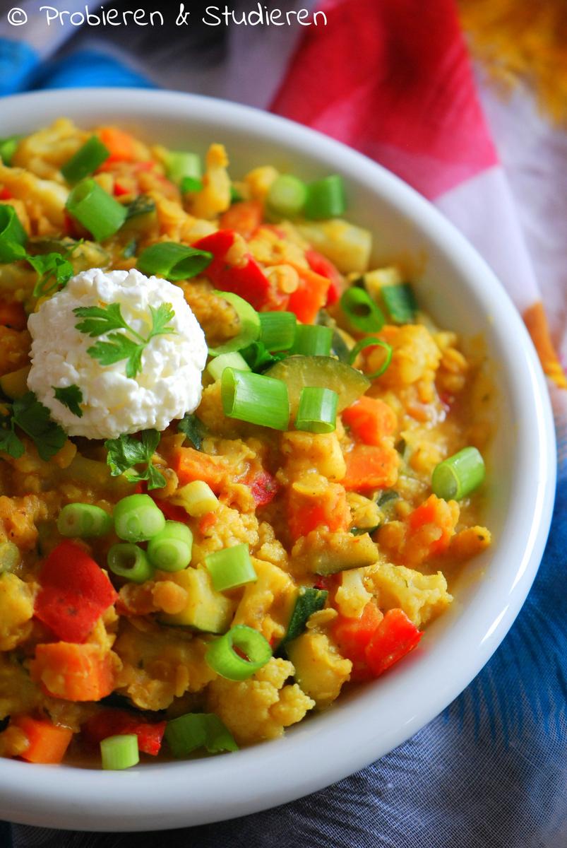 Rezeptbild: Curry mit roten Linsen, Zucchini und Blumenkohl [Masur Dal]