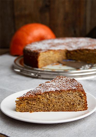 Rezeptbild: Kürbis-Zucchini-Haselnuss-Kuchen