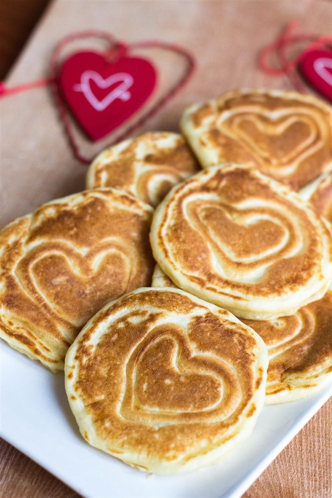 Rezeptbild: PANCAKES MIT HERZ