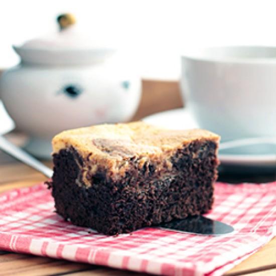 Rezeptbild: Brownies mit Käsekuchentopping