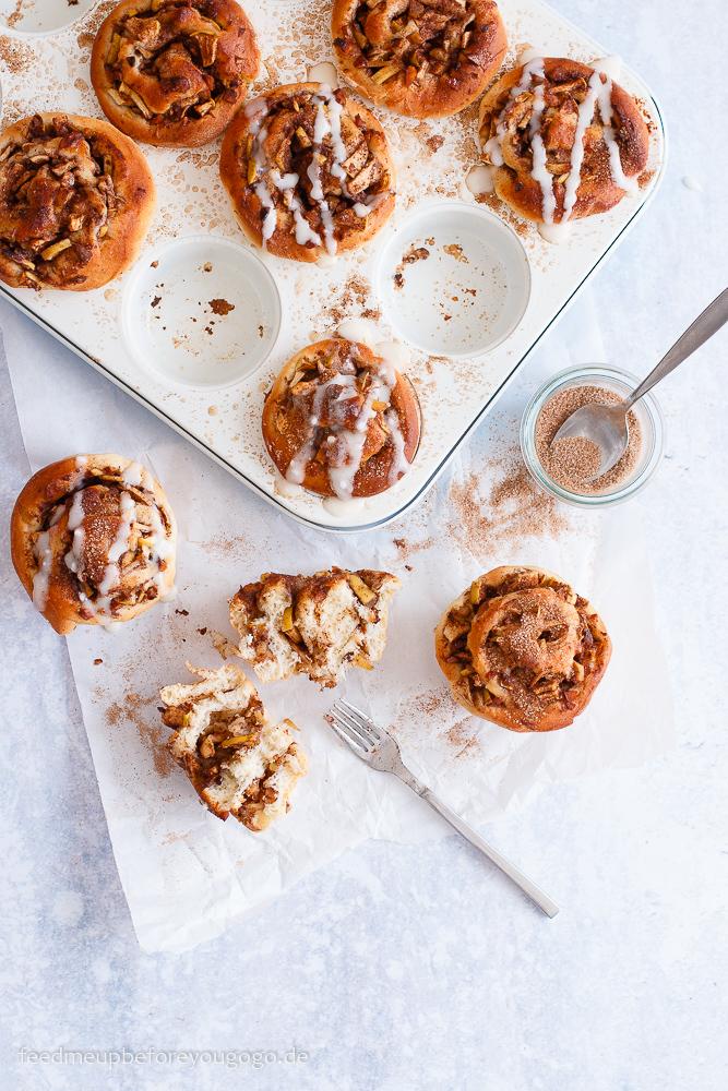 Rezeptbild: Apfel-Zimt-Schnecken aus dem Muffinblech