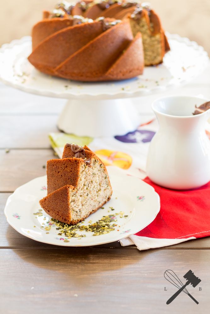 Rezeptbild: Kürbiskern und Nuss Guglhupf
