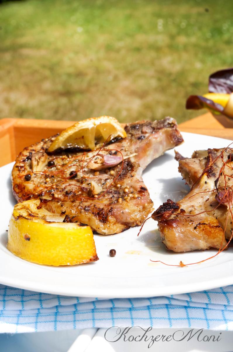 Rezeptbild: Gegrillte Knoblauch-Koteletts
