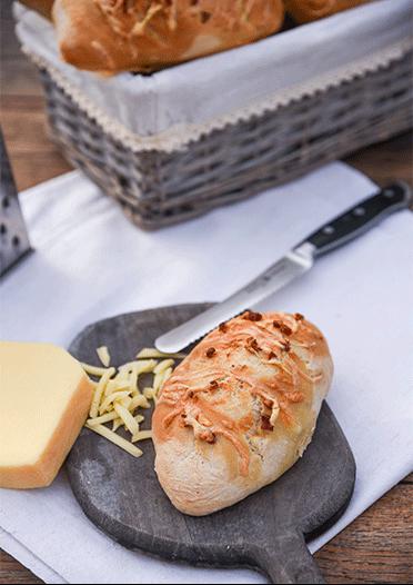 Rezeptbild: Käse-Baguette-Brötchen