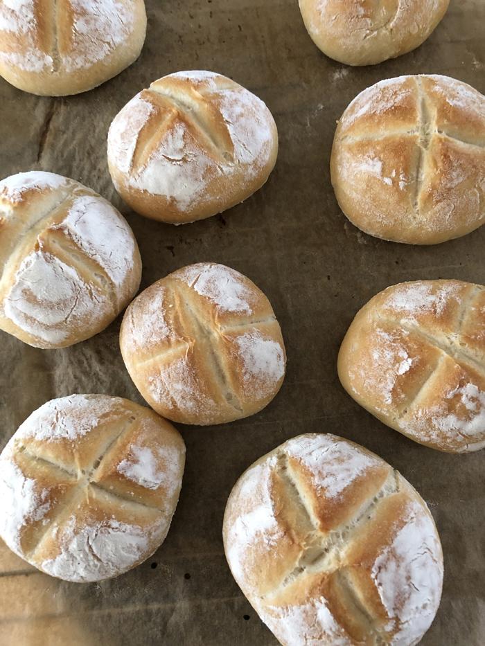Rezeptbild: Brötchen selber machen – Einfach und leicht