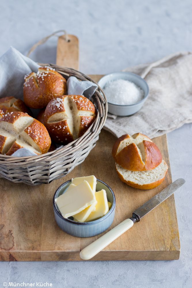 Rezeptbild: Schwäbische Laugenbrötchen