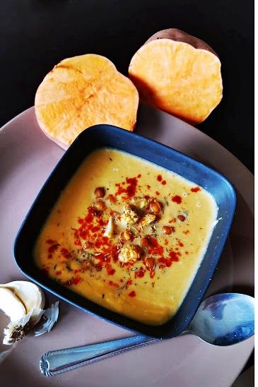 Rezeptbild: Blumenkohl, Kichererbsen & Süßkartoffel Suppe 
