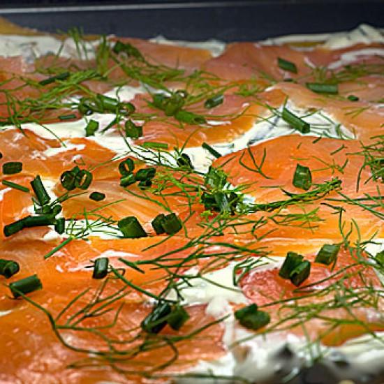 Rezeptbild: Pizza mit Räucherlachs