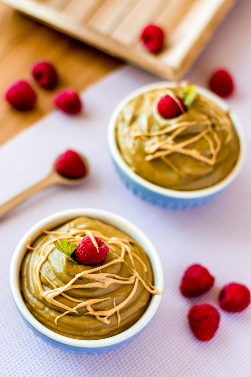 Rezeptbild: Schoko-Cashew-Mousse mit Avocado