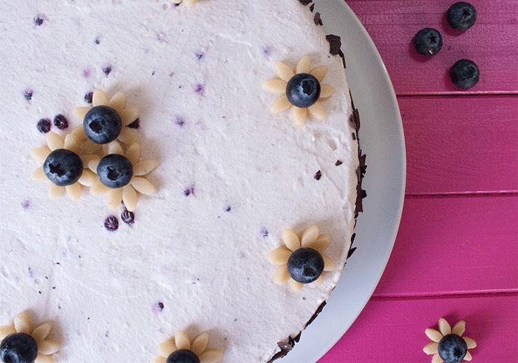 Rezeptbild: Heidelbeer-Sahnetorte